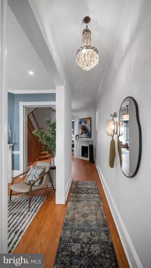 114 E Church St, Frederick, MD 21701 photo 5