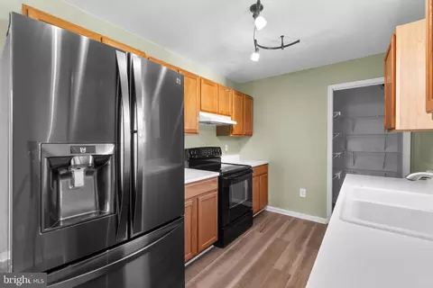 215 Bishops Glen Dr, Frederick, MD 21702 photo 10