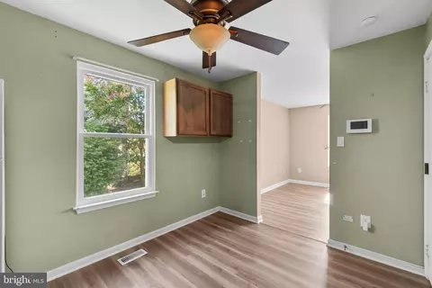 215 Bishops Glen Dr, Frederick, MD 21702 photo 8
