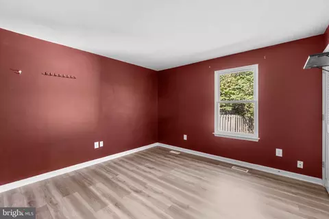 215 Bishops Glen Dr, Frederick, MD 21702 photo 18