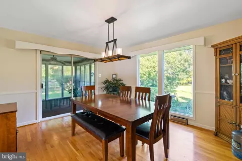 7311 Brookside Dr, Frederick, MD 21702 photo 3
