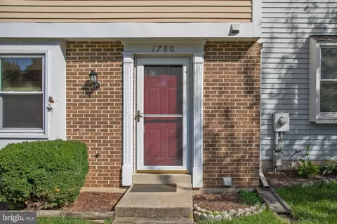 1780 Springfield Ln, Frederick, MD 21702 photo 3