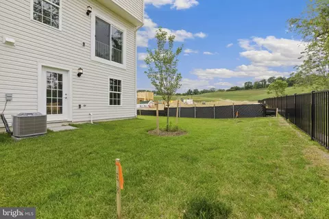 2357 Spruce Knob Ter, Frederick, MD 21702 photo 13