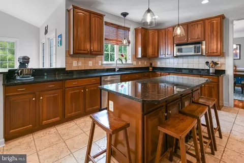 9115 Charterhouse Rd, Frederick, MD 21704 photo 6