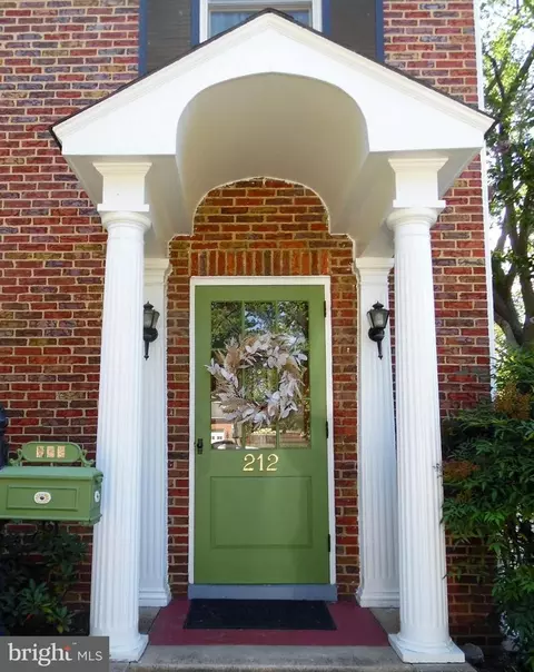 212 Lindbergh Ave, Frederick, MD 21701 photo 2