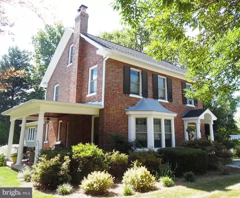 212 Lindbergh Ave, Frederick, MD 21701