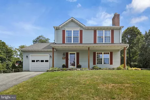 1101 Midvale Ave, Mount Airy, MD 21771