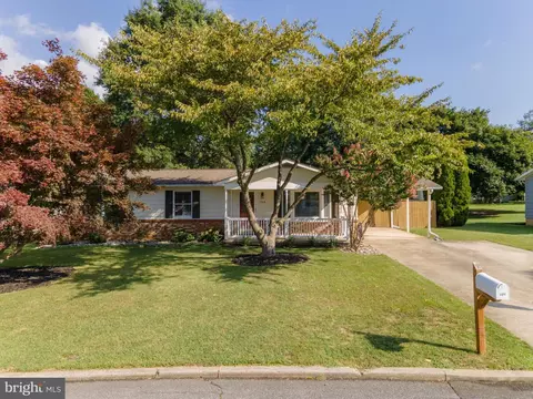 104 Dogwood Ave, Thurmont, MD 21788