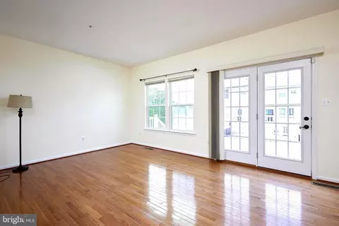 2070 Spring Run Cir, Frederick, MD 21702 photo 9