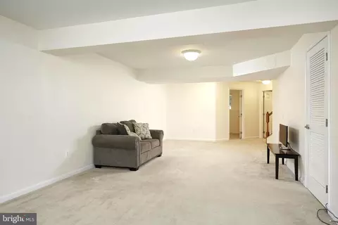 2070 Spring Run Cir, Frederick, MD 21702 photo 17