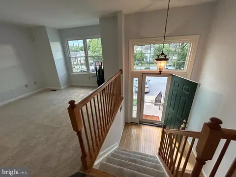 8807 Briarcliff Ln, Frederick, MD 21701 photo 5