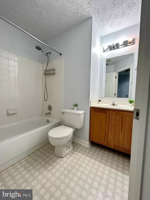 8807 Briarcliff Ln, Frederick, MD 21701 photo 27