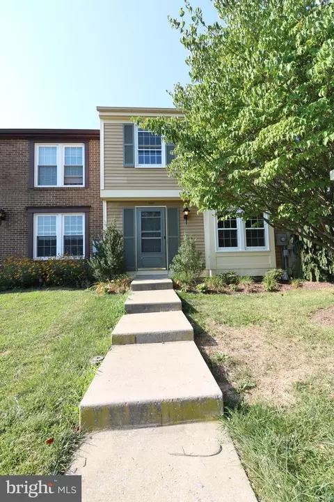 6801 Yellow Sheave Ct, Frederick, MD 21703
