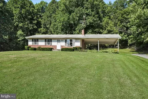 12736 Loy Wolfe Rd, Myersville, MD 21773