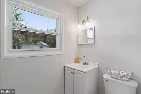 6094 Quartz Cir, Frederick, MD 21702 photo 13