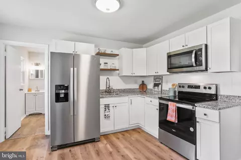 6094 Quartz Cir, Frederick, MD 21702 photo 8