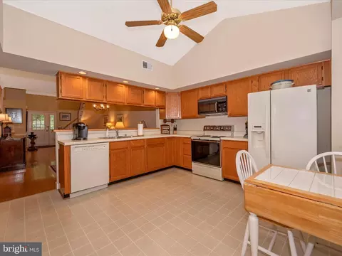 903 Mclendon Dr, Frederick, MD 21702 photo 14