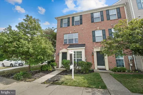 600 Tivoli Rd, Frederick, MD 21703 photo 4