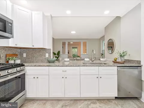 514 Elm St, Frederick, MD 21701 photo 3