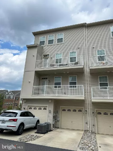 7133 Delegate Pl, Frederick, MD 21703 photo 2