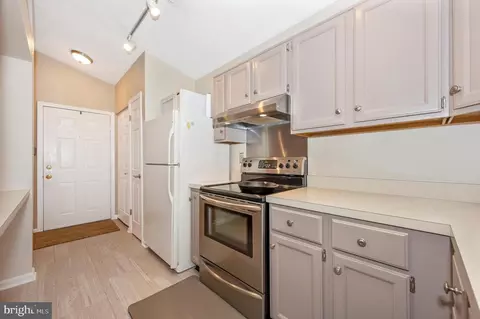 2121 Wainwright Ct #2D, Frederick, MD 21702 photo 9