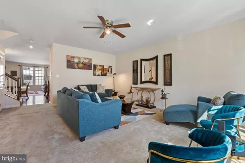 4886 Hiteshow Dr, Frederick, MD 21703 photo 5