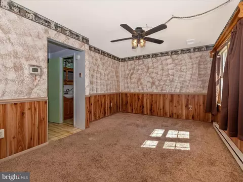 102 Stonegate Dr, Frederick, MD 21702 photo 7