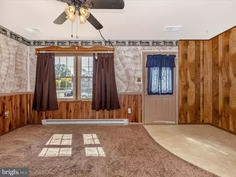 102 Stonegate Dr, Frederick, MD 21702 photo 8