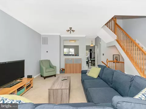 2537 Emerson Dr, Frederick, MD 21702 photo 13