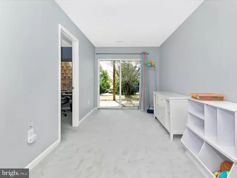 2537 Emerson Dr, Frederick, MD 21702 photo 5