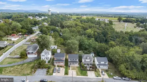 613 E St, Brunswick, MD 21716 photo 43