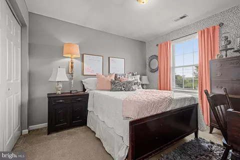 613 E St, Brunswick, MD 21716 photo 23