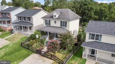 613 E St, Brunswick, MD 21716 photo 40