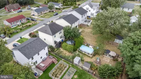 613 E St, Brunswick, MD 21716 photo 45