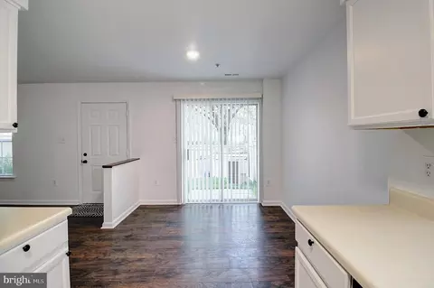 121 Bishopstone Ct, Frederick, MD 21702 photo 9