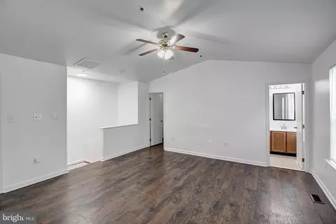 121 Bishopstone Ct, Frederick, MD 21702 photo 20