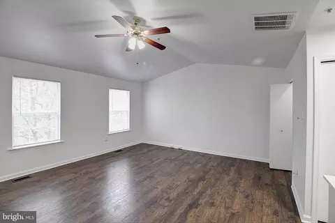 121 Bishopstone Ct, Frederick, MD 21702 photo 17