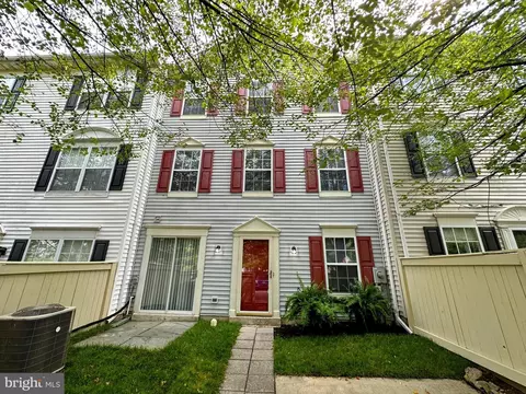 121 Bishopstone Ct, Frederick, MD 21702