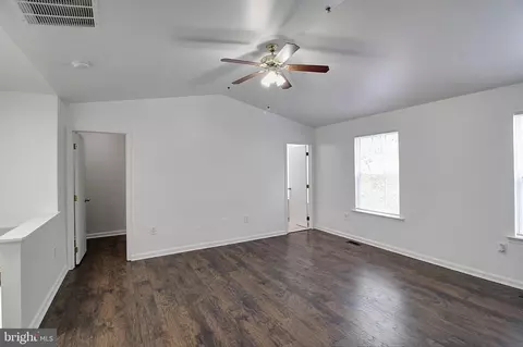 121 Bishopstone Ct, Frederick, MD 21702 photo 19