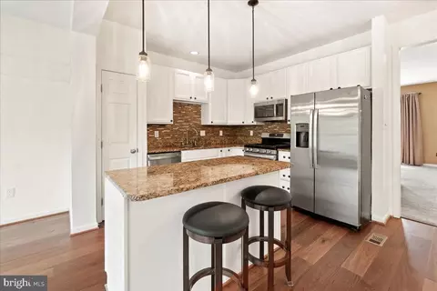 1810 Spruce Peak Way, Frederick, MD 21702 photo 3