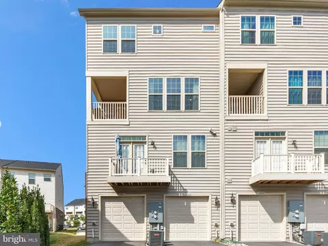 5943 Leben Dr, Frederick, MD 21703 photo 4