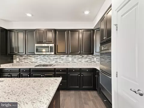 5943 Leben Dr, Frederick, MD 21703 photo 10
