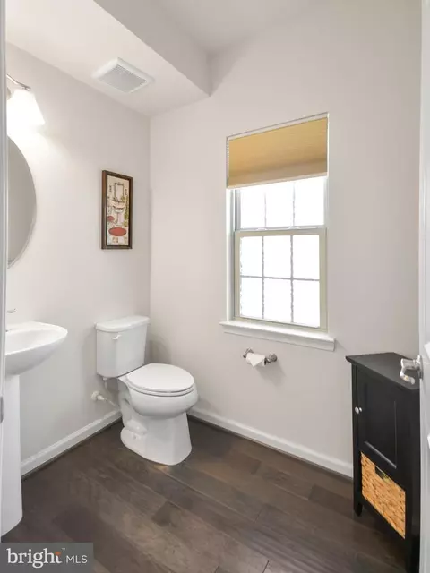 5943 Leben Dr, Frederick, MD 21703 photo 6