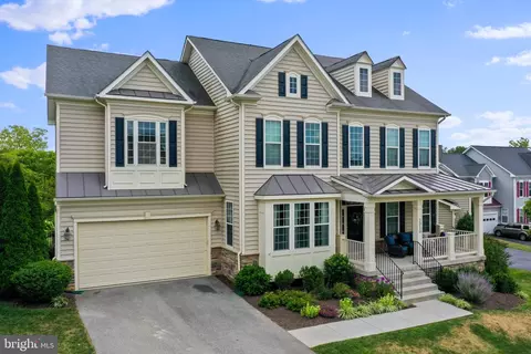 1310 Hope Farm Ct, Brunswick, MD 21716