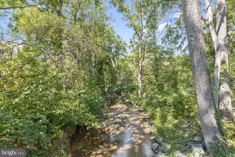 824 Waterford Dr, Frederick, MD 21702 photo 33