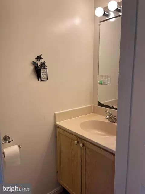 5703 Chase Ct, Frederick, MD 21703 photo 8