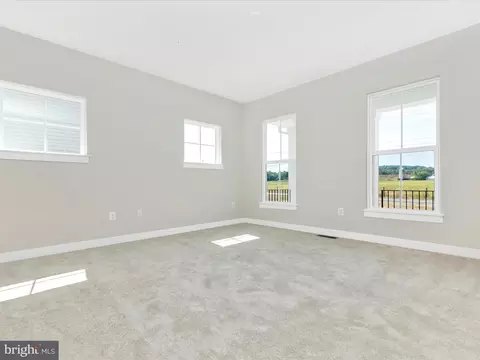 6703 Mount Phillip Rd, Frederick, MD 21703 photo 9