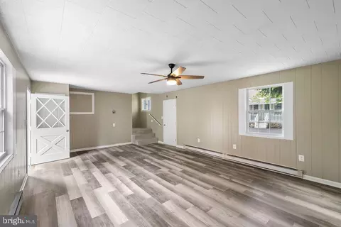 511 E Main St, Thurmont, MD 21788 photo 33
