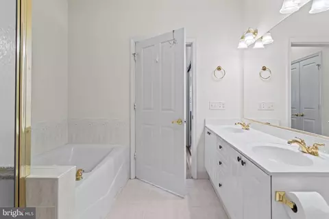 2500 Waterside Dr #116, Frederick, MD 21701 photo 39