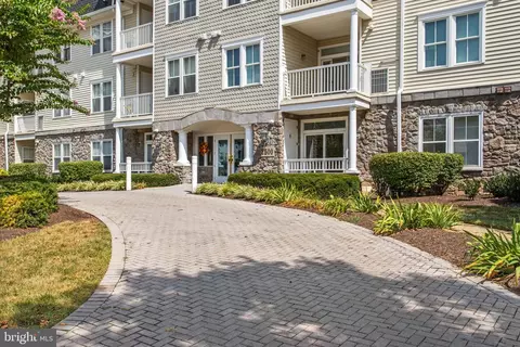 2500 Waterside Dr #116, Frederick, MD 21701 photo 2